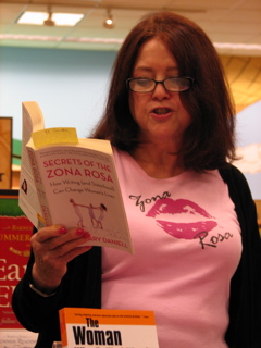 Rosemary Daniell Reading at Barnes & Noble, Athens, GA 2007